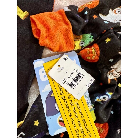 Bluey Halloween Pajama Set Size 8 New *please read* - Picture 3 of 3